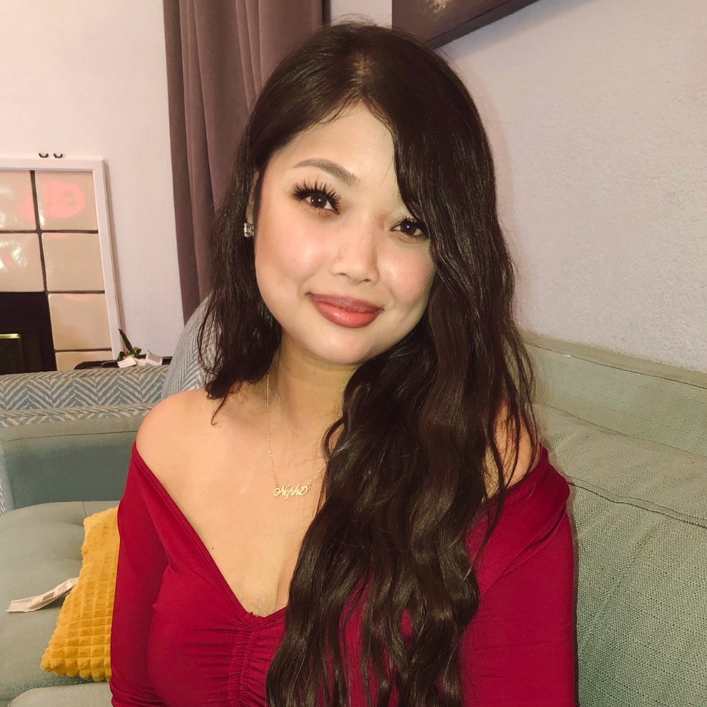 Meet your Posher, Angela